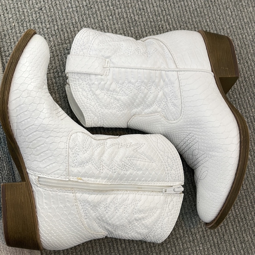 Pistol white cowboy boots - Picture 7 of 7
